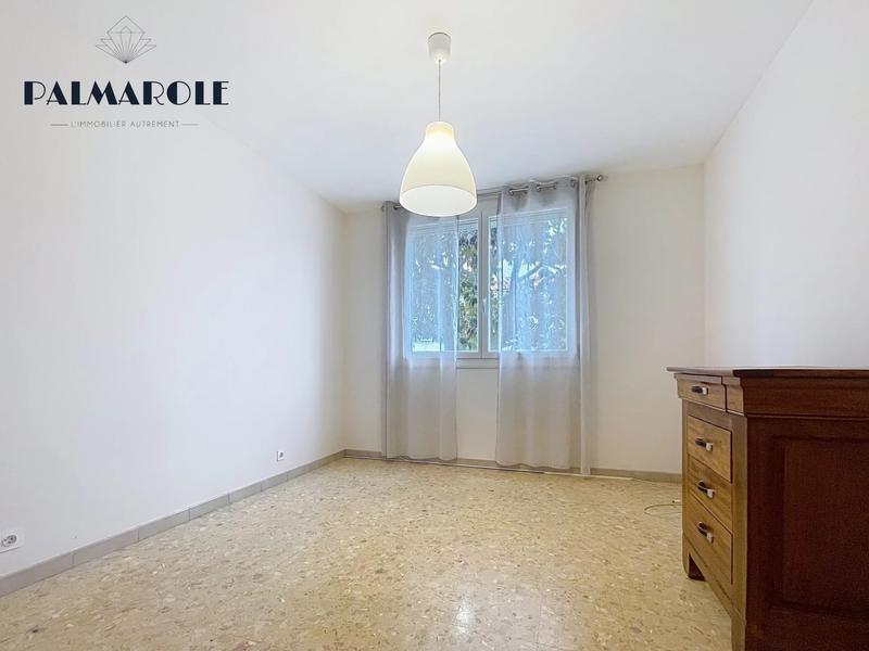 Appartement - 75 m² - 4 pièces