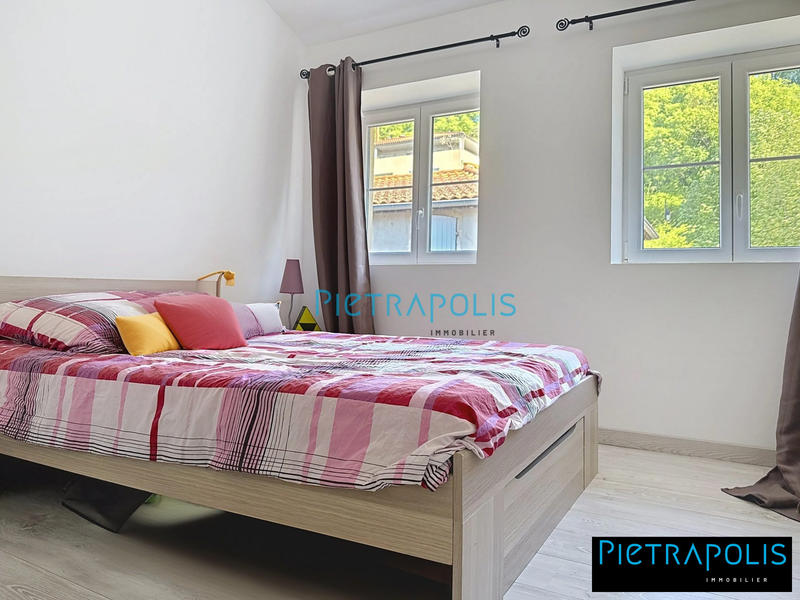 Duplex - 111 m² - 4 pièces