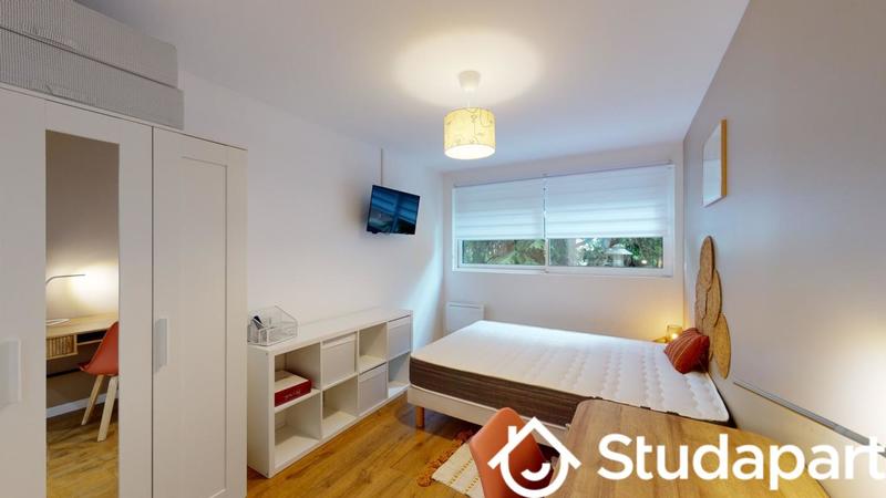 Chambre - 10 m² - 1 pièce