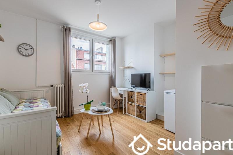 Chambre - 12 m² - 1 pièce