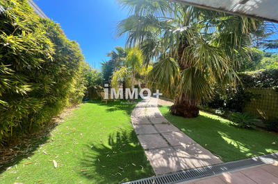 Appartement - 60 m² - 4 pièces