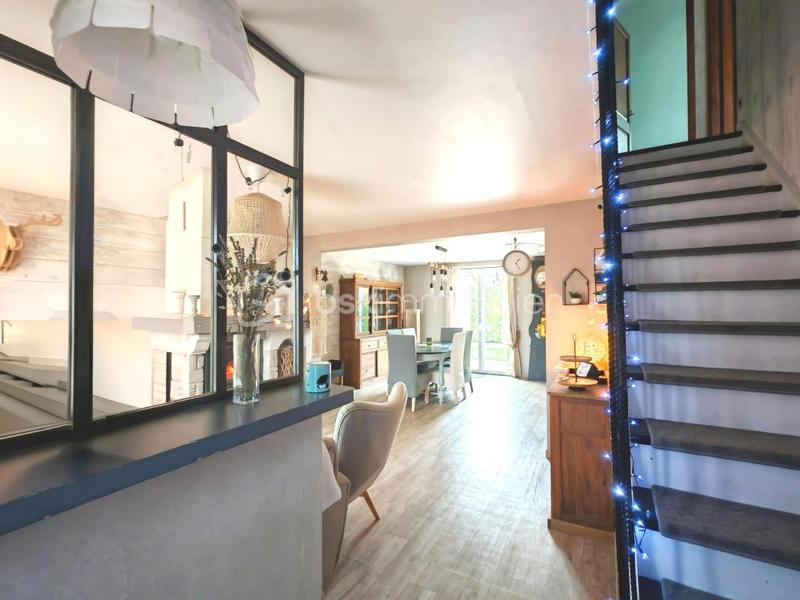 Maison - 91 m² - 6 pièces