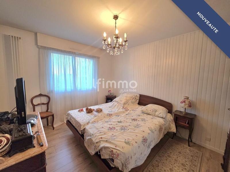 Appartement - 94 m² - 5 pièces