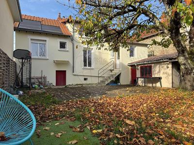 Maison - 100 m² - 5 pièces