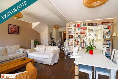 Maison - 88 m² - 6 pièces