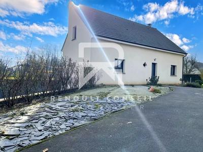 Maison - 153 m² - 5 pièces