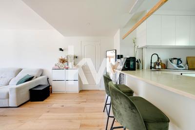 Appartement - 75 m² - 4 pièces