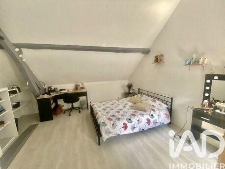 Maison - 196 m² - 6 pièces