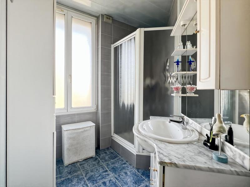 Maison - 121 m² - 5 pièces