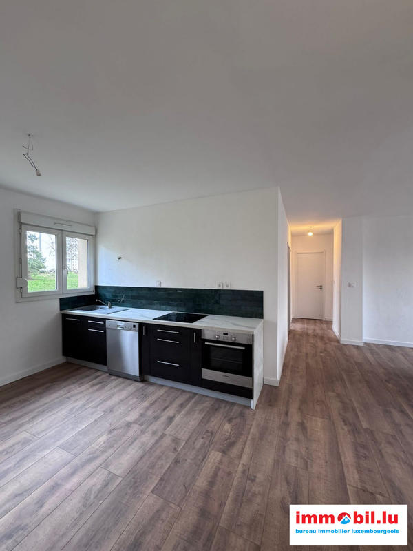 Appartement - 96 m² - 5 pièces