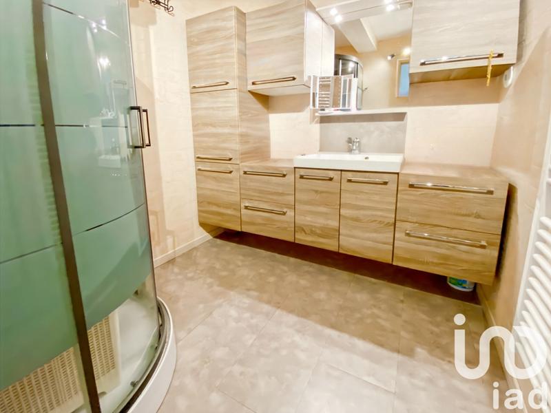 Maison - 96 m² - 6 pièces