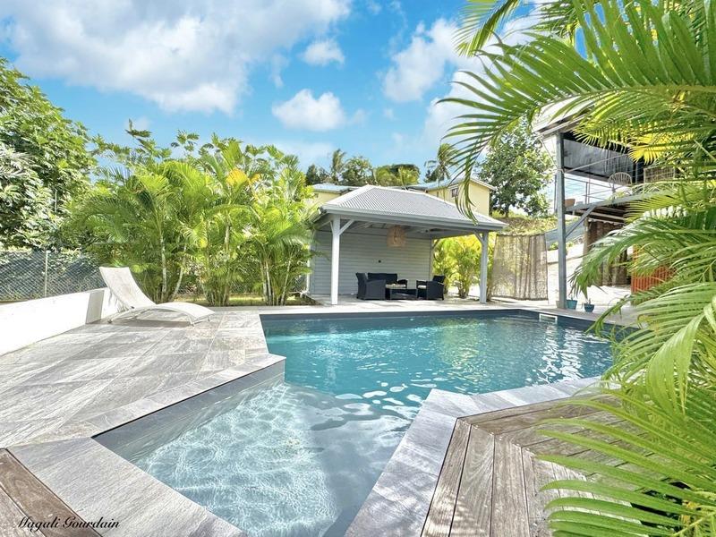 Maison - 141 m² - 5 pièces