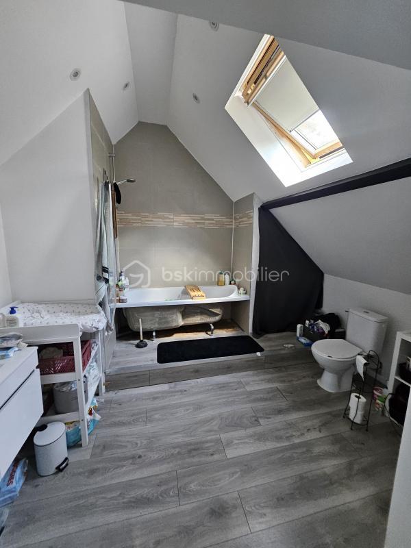 Maison - 126 m² - 5 pièces