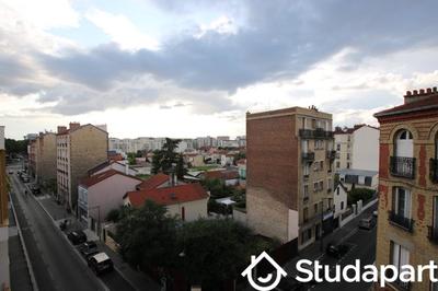 Chambre - 12 m² - 1 pièce