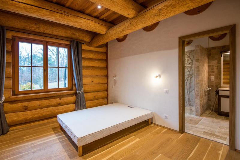 Châlet - 249 m² - 8 pièces