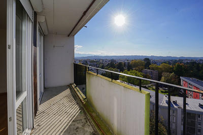 Appartement - 84 m² - 5 pièces