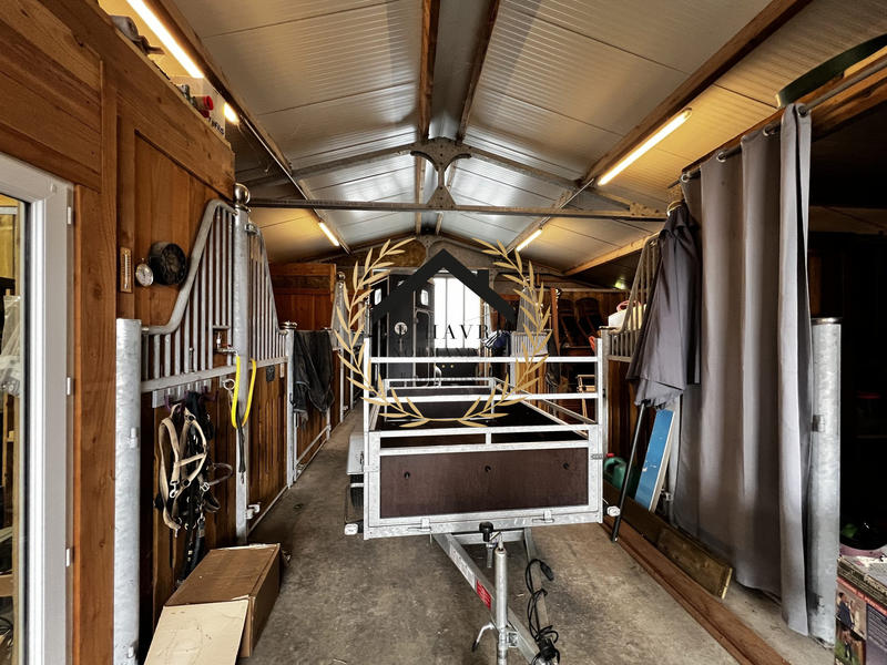 Maison - 297 m² - 8 pièces