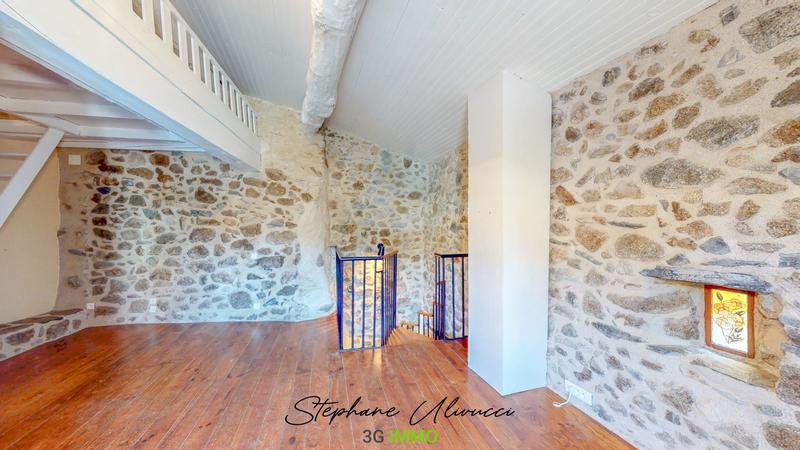 Maison - 60 m² - 3 pièces