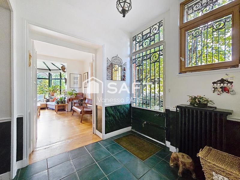 Villa - 212 m² - 11 pièces