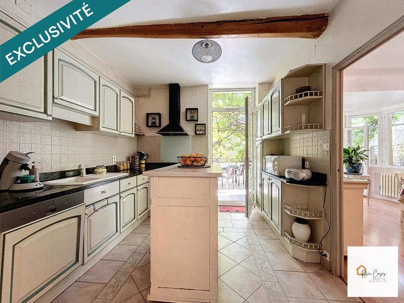 Maison - 160 m² - 8 pièces