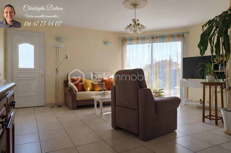 Maison traditionnelle - 90 m² - 4 pièces