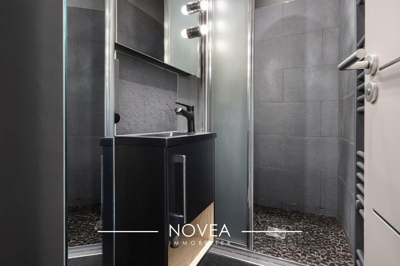 Appartement - 93 m² - 4 pièces