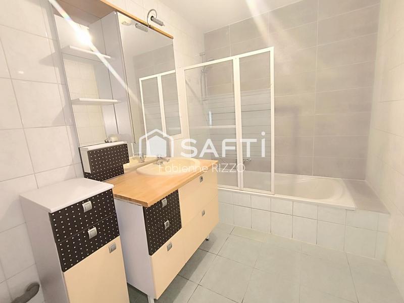 Appartement - 70 m² - 4 pièces