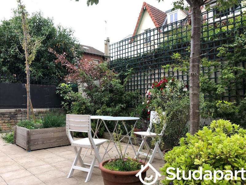 Chambre - 13 m² - 1 pièce