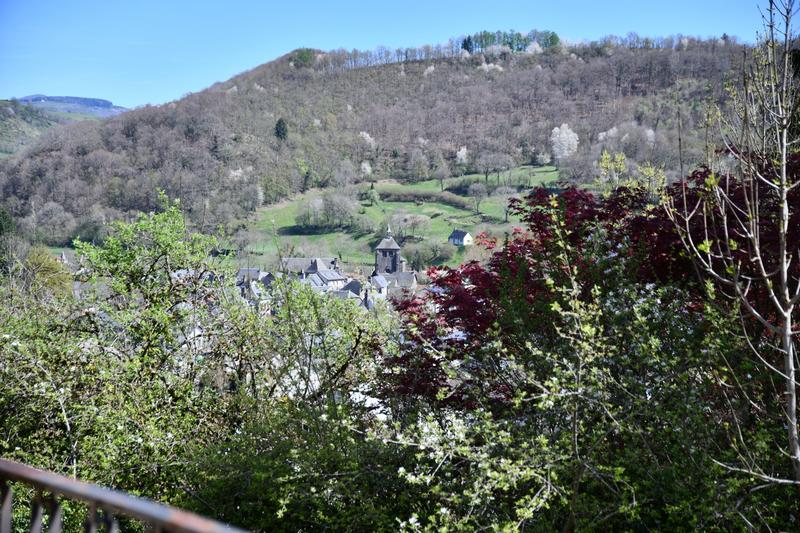 Maison - 484 m² - 9 pièces