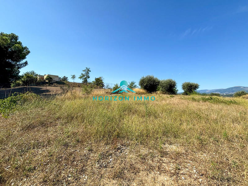 Terrain - 1 321 m²