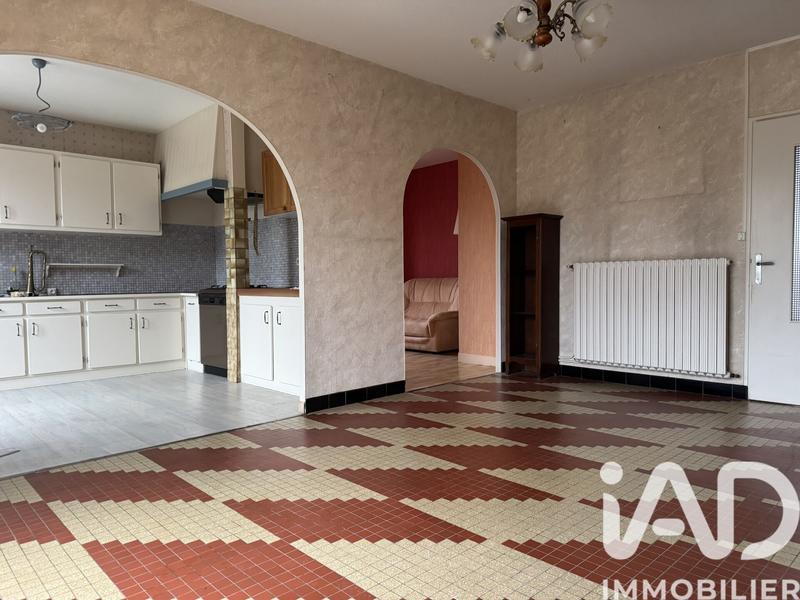 Maison - 170 m² - 8 pièces