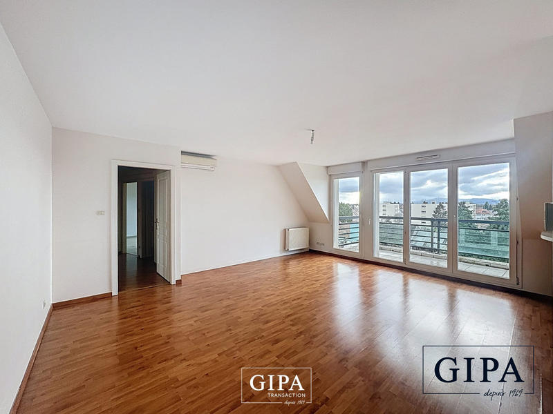 Appartement - 73 m² - 3 pièces