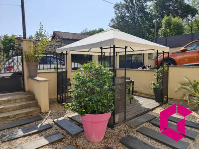 Maison ancienne - 97 m² - 4 pièces