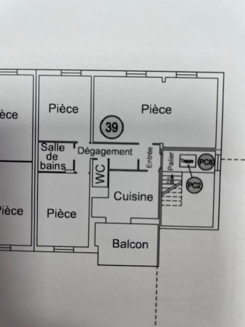 Appartement ancien - 72 m² - 3 pièces
