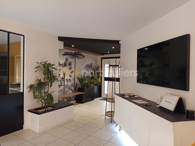 Maison d'architecte - 251 m² - 12 pièces