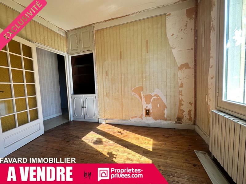 Maison - 90 m² - 6 pièces