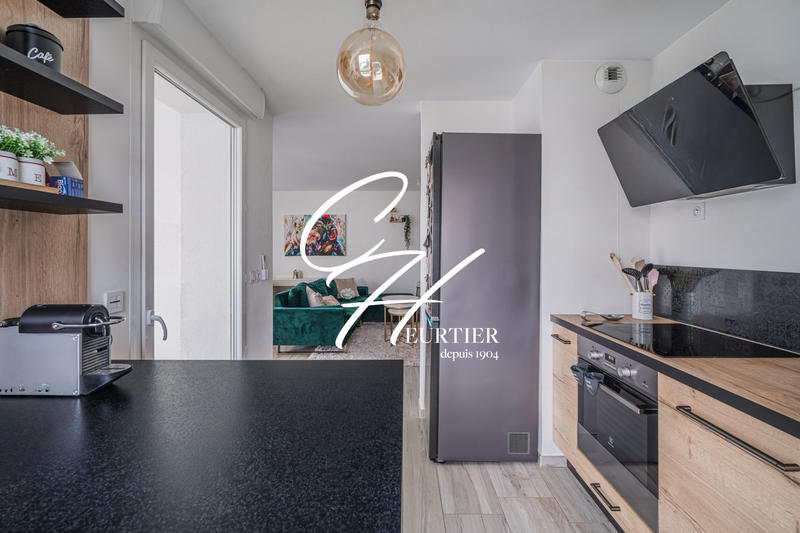 Appartement - 83 m² - 4 pièces