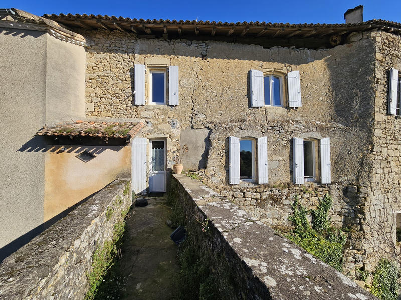 Maison de village - 99 m² - 7 pièces