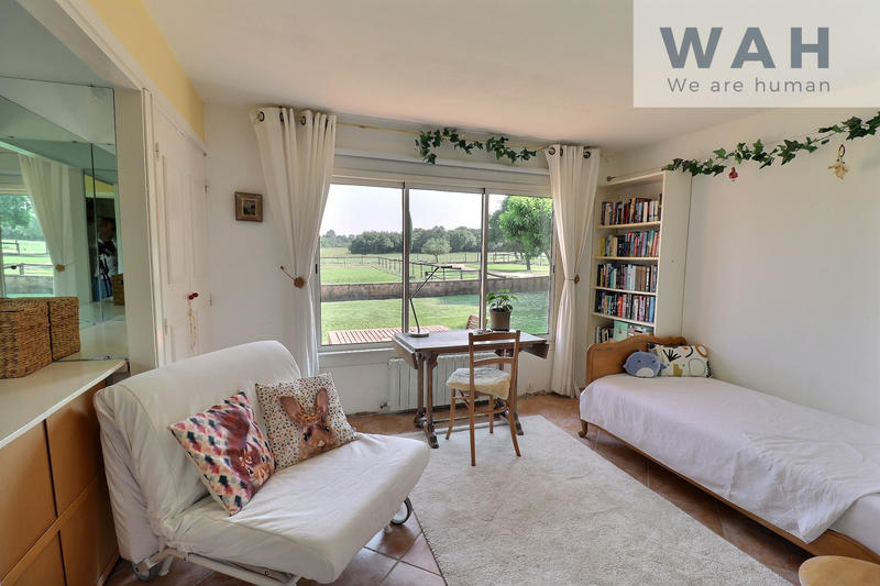 Propriété - 168 m² - 4 pièces