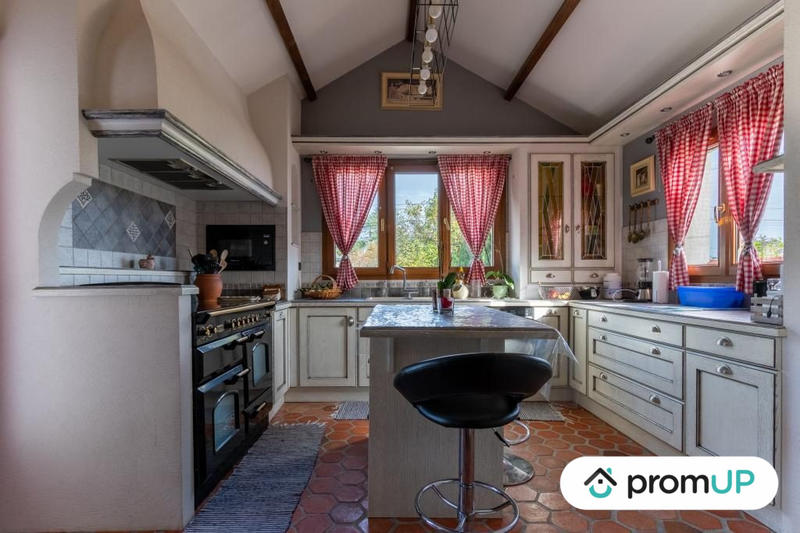 Maison ancienne - 125 m² - 6 pièces