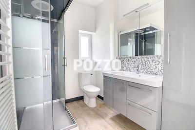 Appartement - 70 m² - 5 pièces