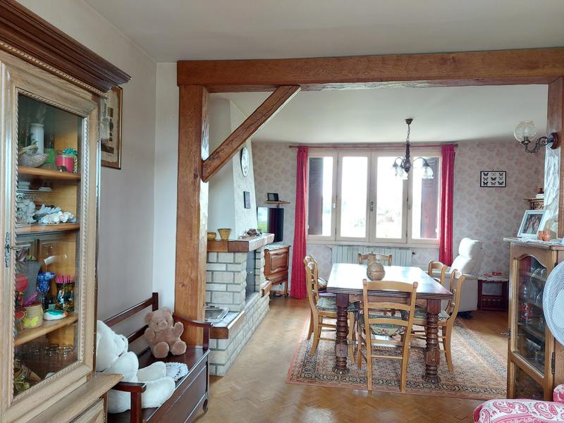 Maison - 130 m² - 7 pièces