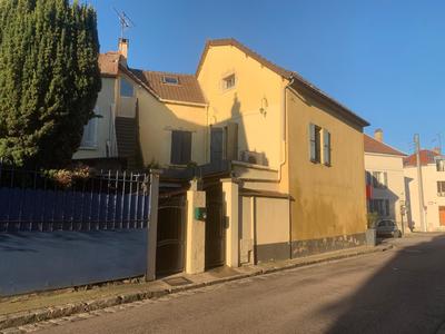 Maison de ville - 171 m² - 5 pièces