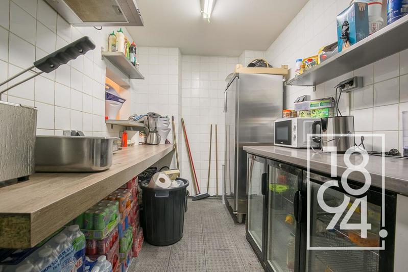 Local commercial - 133 m²