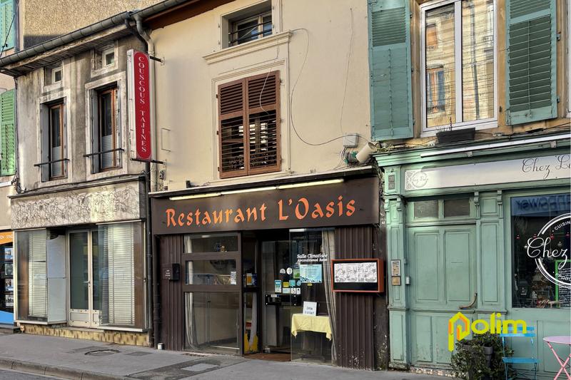 Fonds de commerce - Magasins - 61 m²