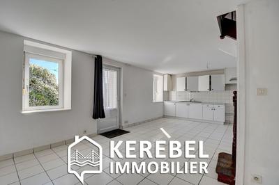 Maison - 75 m² - 6 pièces