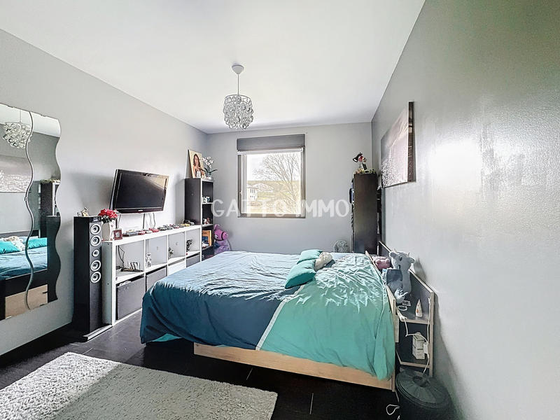 Maison - 177 m² - 7 pièces