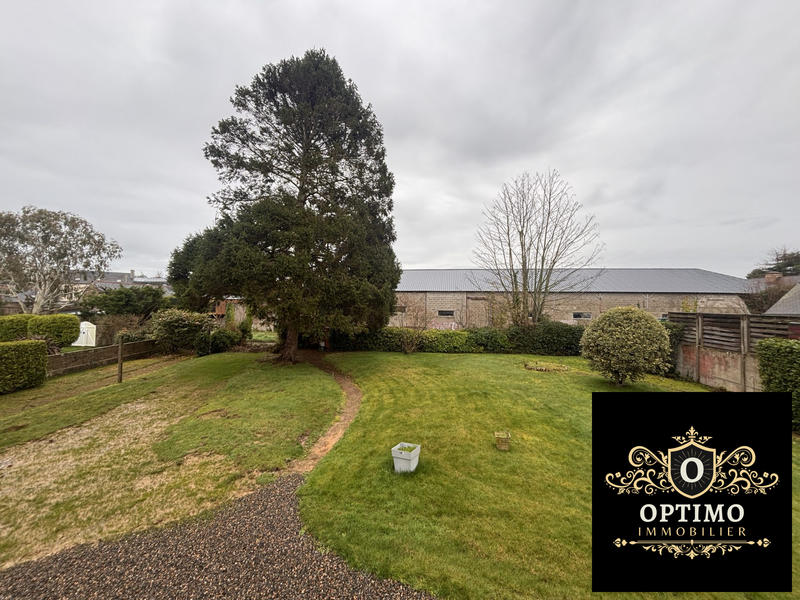 Maison traditionnelle - 103 m² - 6 pièces