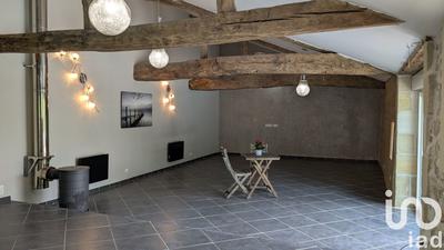 Maison - 316 m² - 9 pièces