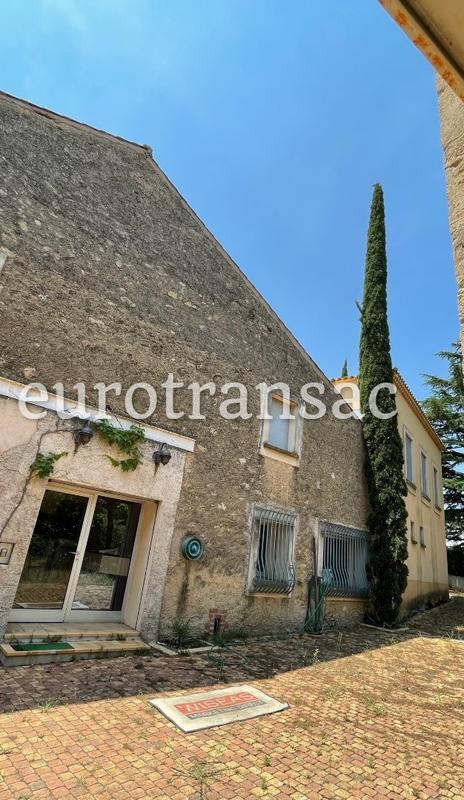 Bureau - 1 540 m² - 18 pièces